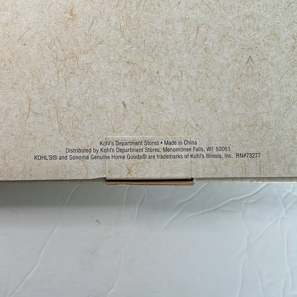 Sonoma home goods 4x6 picture frame with moose on wire around the frame NIB - Picture 3 of 9
